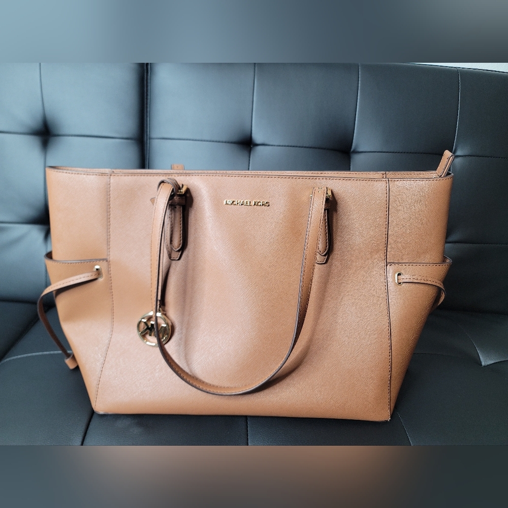 Michael Kors Gilly Large Tote Bag Pre-owned